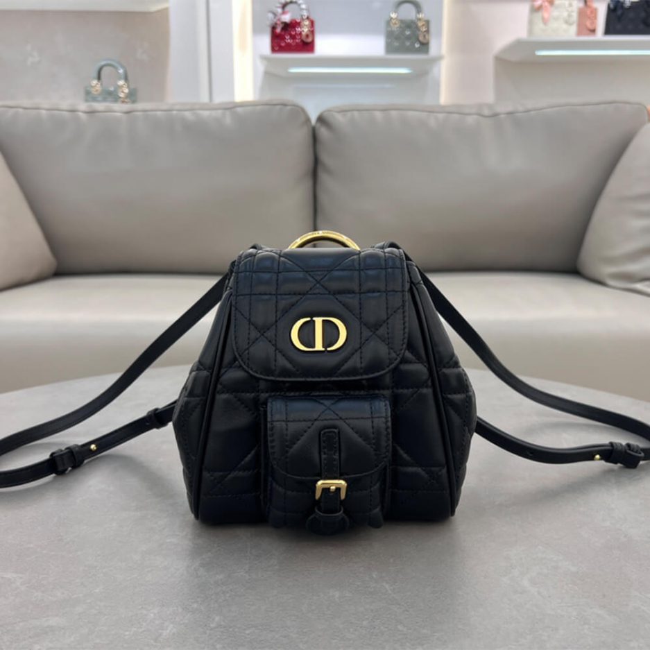 small D*or caro backpack