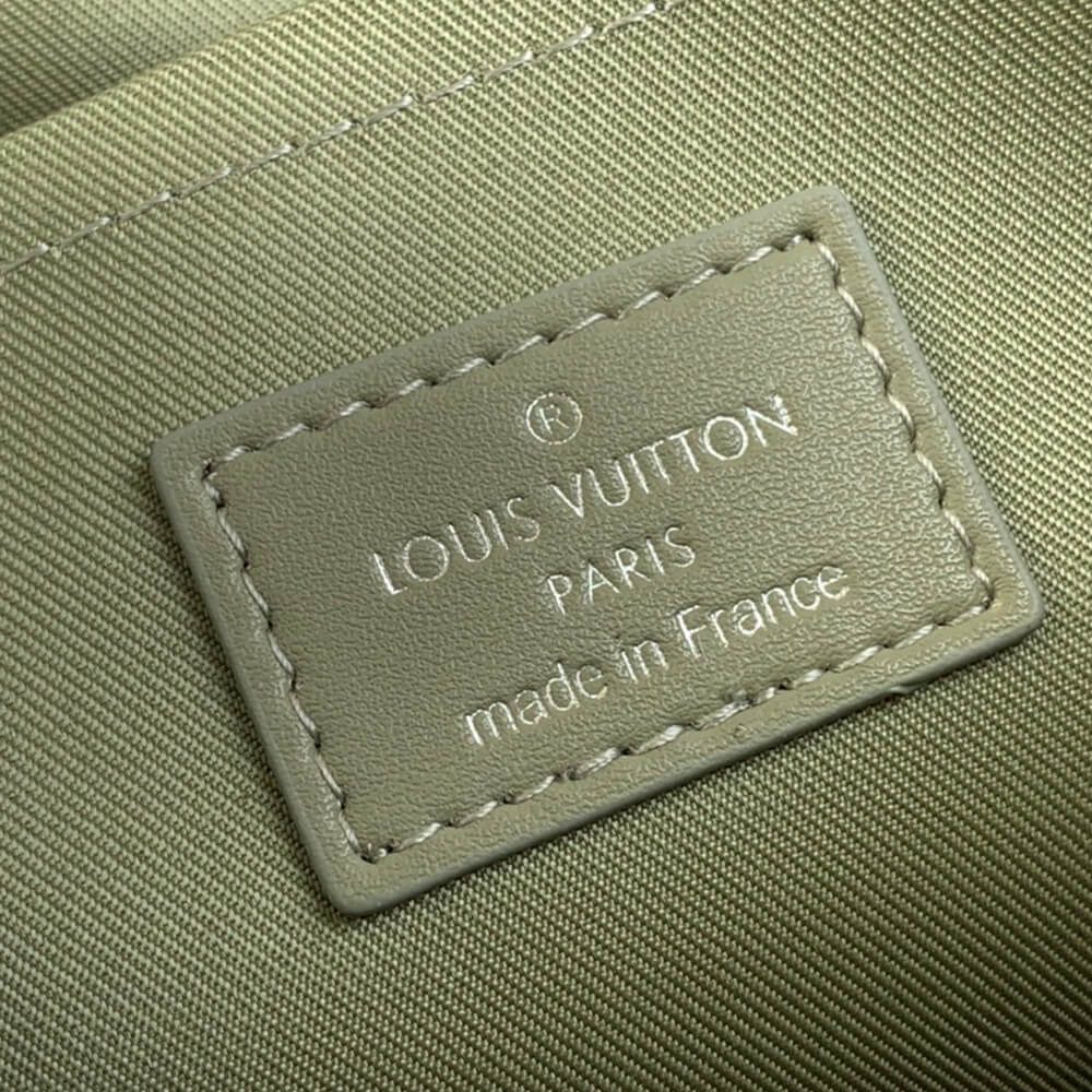 LV  Pochette Voyage Souple(HIGH-END GRADE)