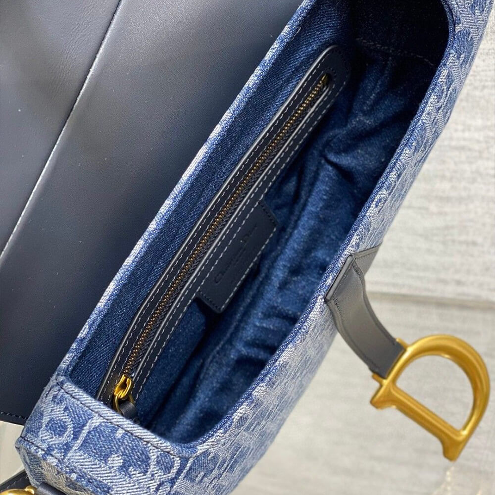 D*or saddle bag with strap