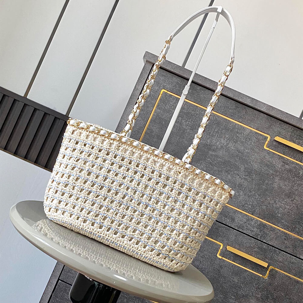 Ch*el small shopping bag(high-end grade)