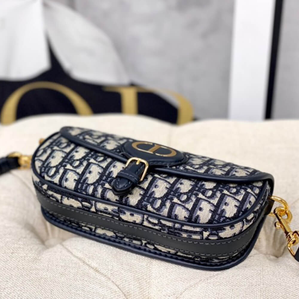 D*or bobby east-west bag