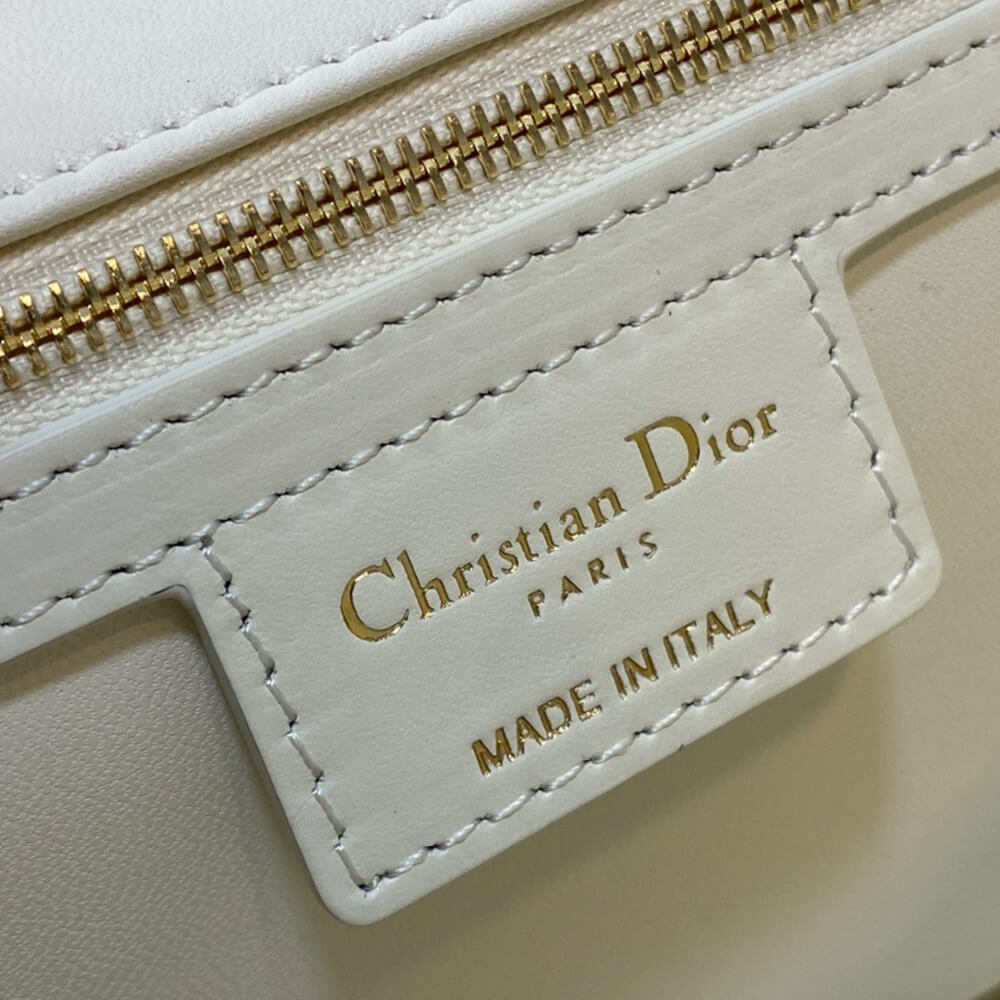 large D*or caro bag